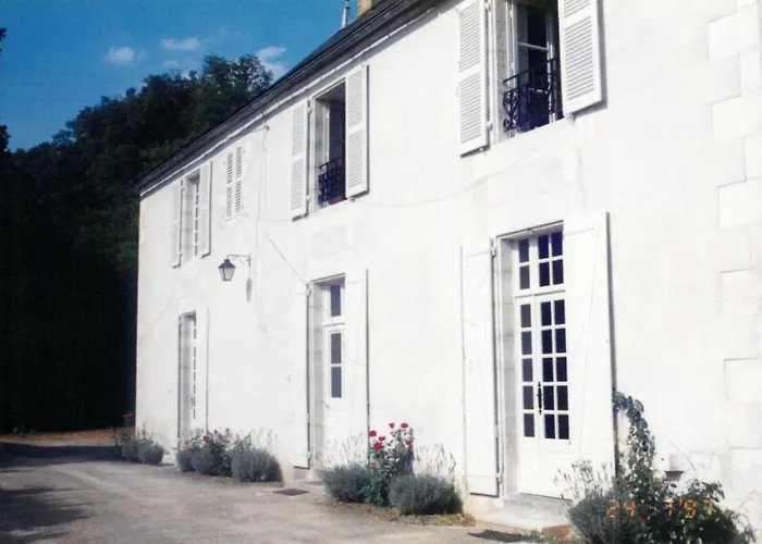 La Maison Du Regisseur بيت للعطل *